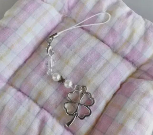 Leap clover mobile charm