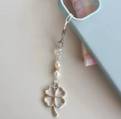 Leaf clover mobile charm 