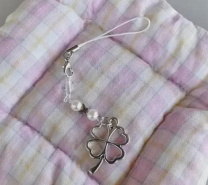 Leap clover mobile charm 